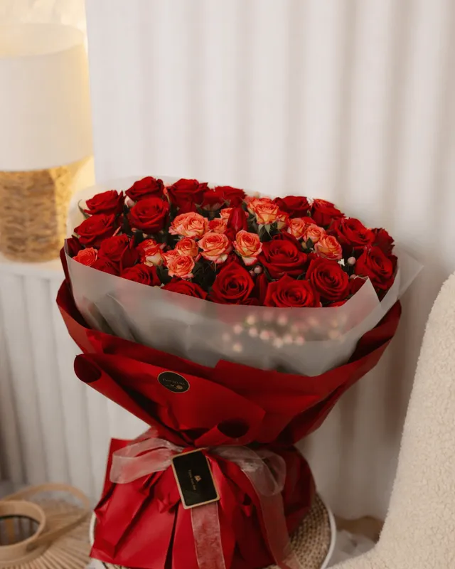 Buchet Imperial Red